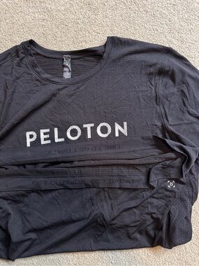 lululemon Men’s Peloton Shirt, Size Large, Black